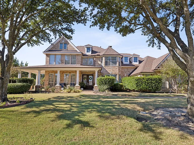 5801 Hathaway Dr — Photo 27