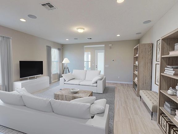 Weslyn Park - Camrose II Interior Image 2