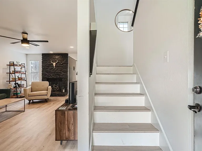 7701 Copano Dr — Photo 5