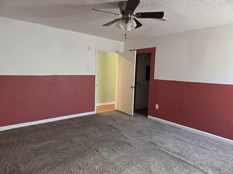 921 Madeira Dr SE — Photo 18