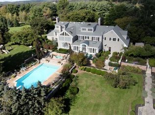 6 Balbrook Dr, Mendham, NJ 07945