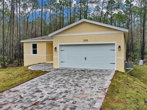 2235 E Pkwy, Deland, FL 32724