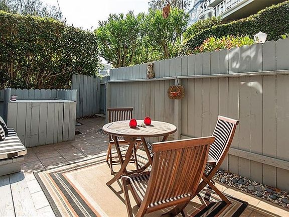 5th image of 3601 Vista Pacifica Unit 10