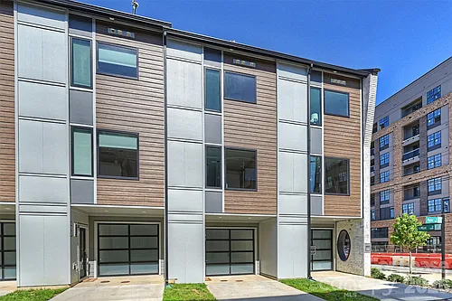 1208 Minter Pl Photo 1