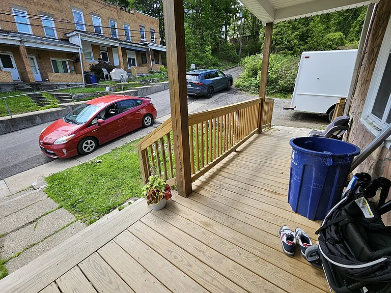 804 Dubois St — Photo 36