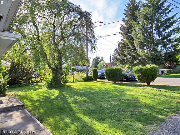 2nd image of 163 Beverly Dr