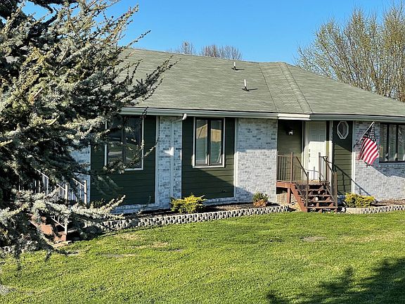 Showing 3105 (unit) for Rent/Lease.