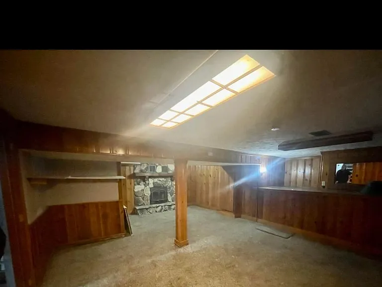 2853 Titus Ave — Photo 31