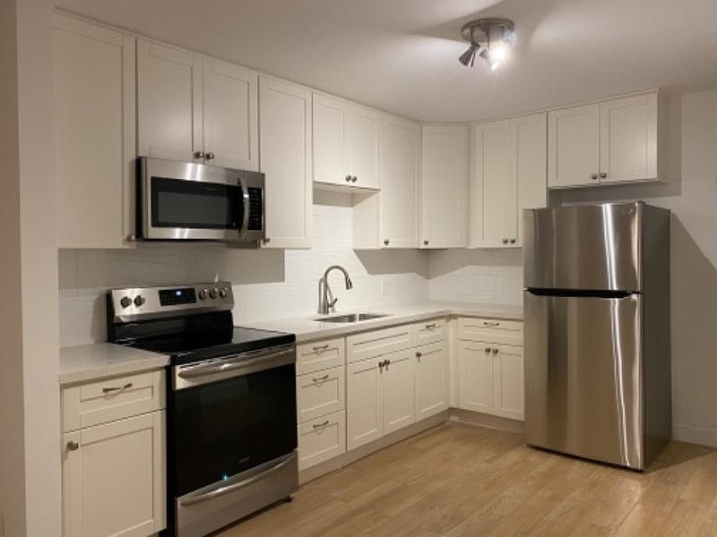 1st image of 1752 NE 51st St #2