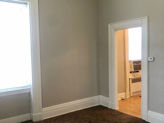 4th image of 1917 Truitt Ave APT 2
