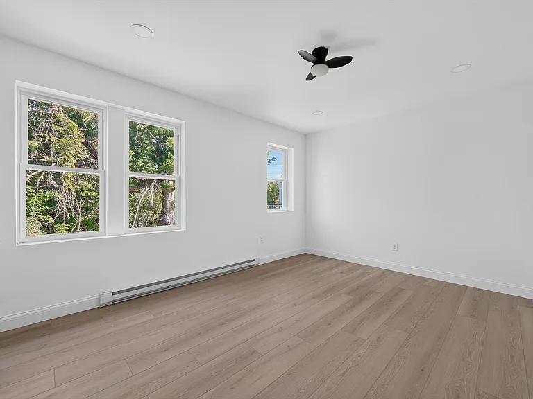 1140 Ashland St #D — Photo 5