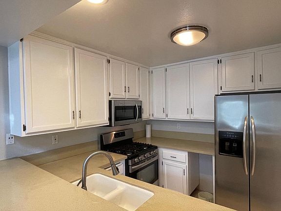 3rd image of 1360 W Capitol Dr Unit 346