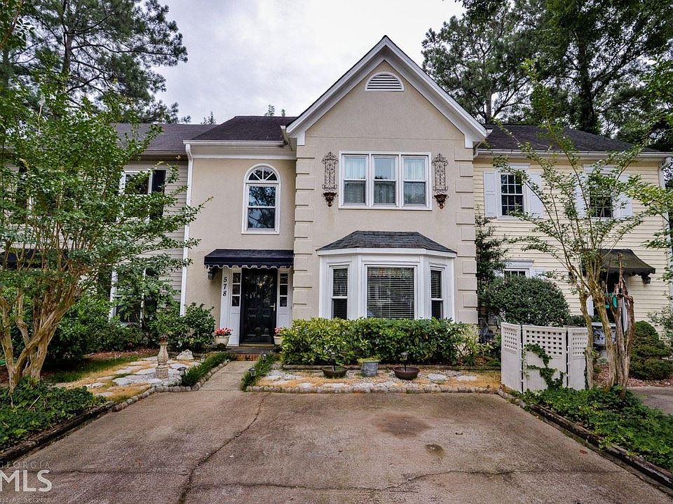 1st image of 578 Salem Woods Dr SE