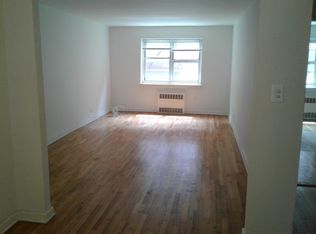 13534 82nd Dr, Jamaica, NY 11435