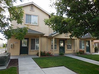 1st image of 121 Clifford Ave