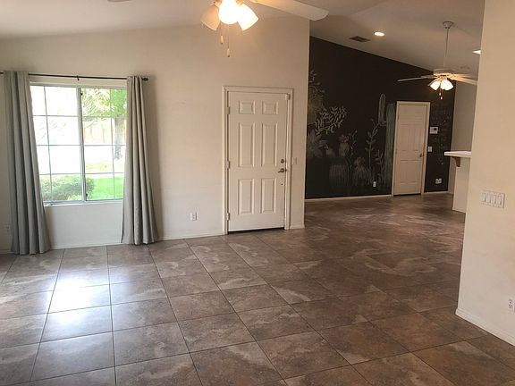5th image of 51685 Avenida Villa