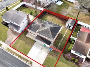 111 NE Turner Ave, Edison, NJ 08820