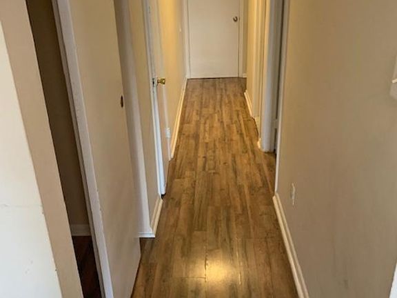 4th image of 2331 Benson St Floor 1
