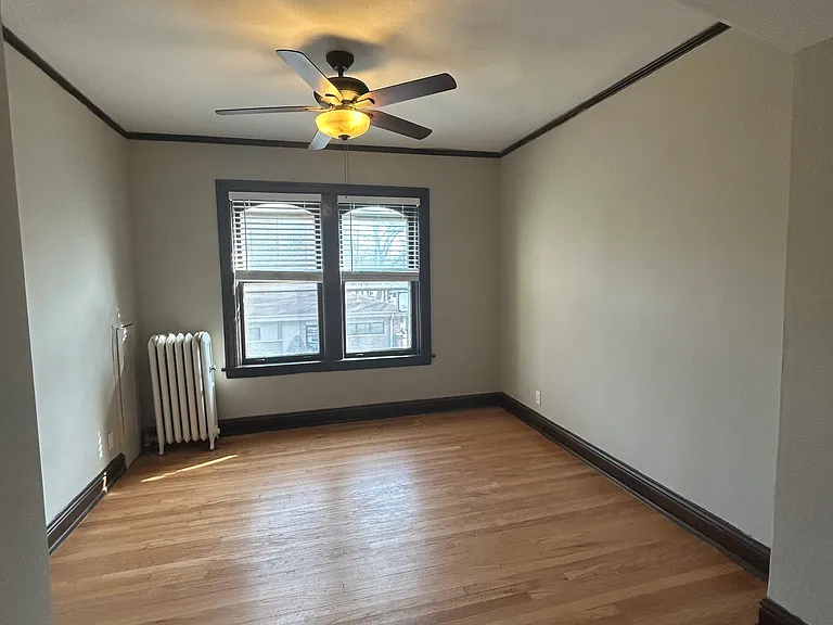 1104 Chicago Ave #3 — Photo 5