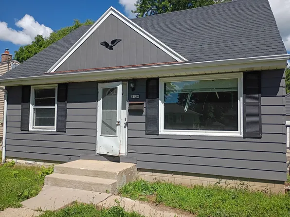 8120 W Herbert Ave, Milwaukee, WI 53218