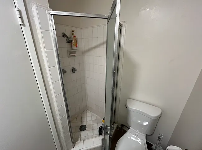 519 Glenrock Ave #105 — Photo 6