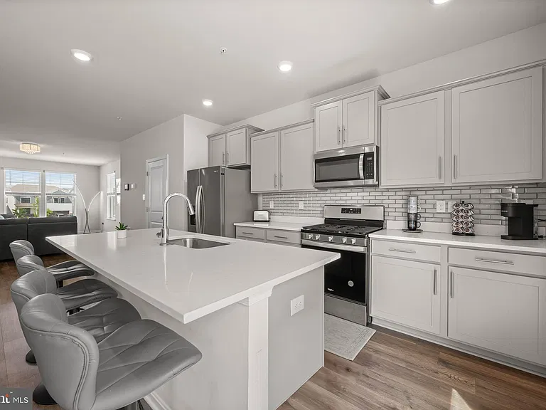 434 Herringbone Way — Photo 20