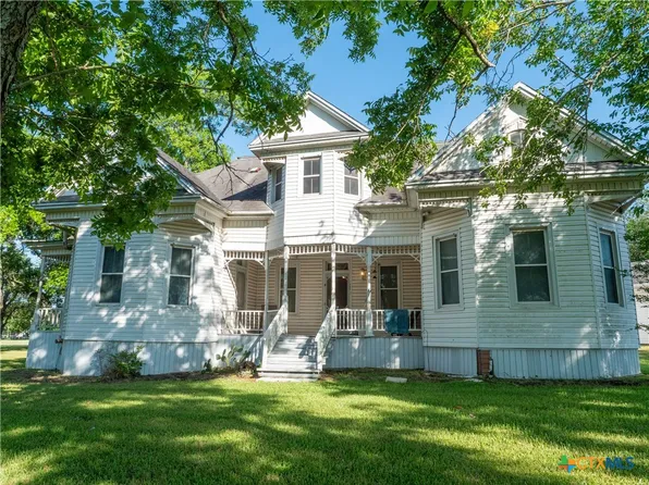 305 State Highway 72 W, Nordheim, TX 78141