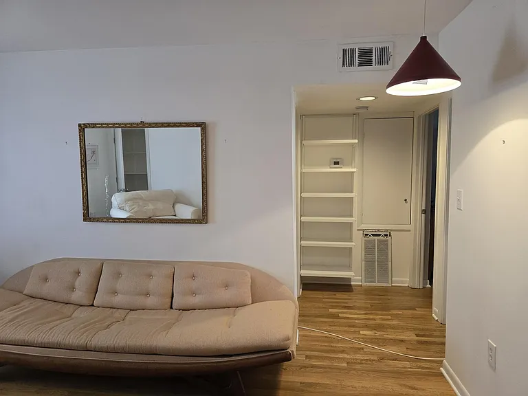 575 Flat Shoals Ave SE #8 — Photo 4