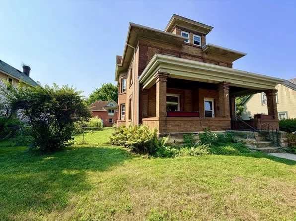 956 Tuscarora Ave, Saint Paul, MN 55102