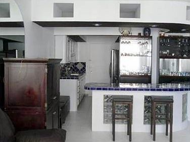 4th image of 1250 West Ave APT 15N