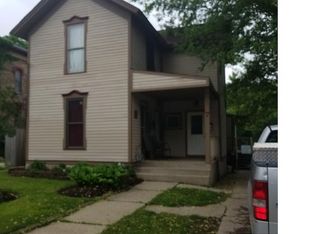 7 N Liberty St #2, Elgin, IL 60120