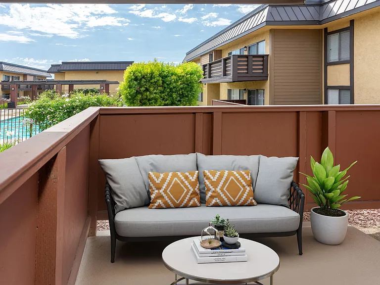 California Villages West Covina — Photo 8