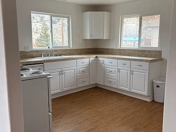 805 Meadow Valley St, Pioche, NV 89043