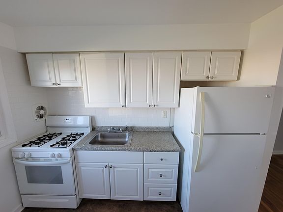 Kitchen view 1