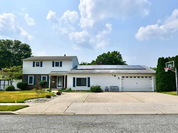 600 Betty Rose Ave, Gibbstown, NJ 08027