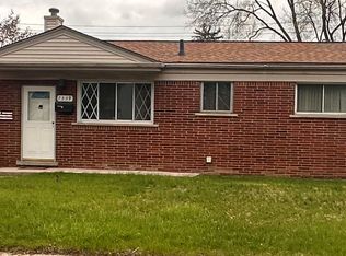 7339 Birch St, Taylor, MI 48180