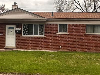 7339 Birch St, Taylor, MI, 48180