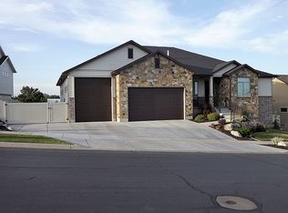 1794 E Maple Way, Layton, UT 84040