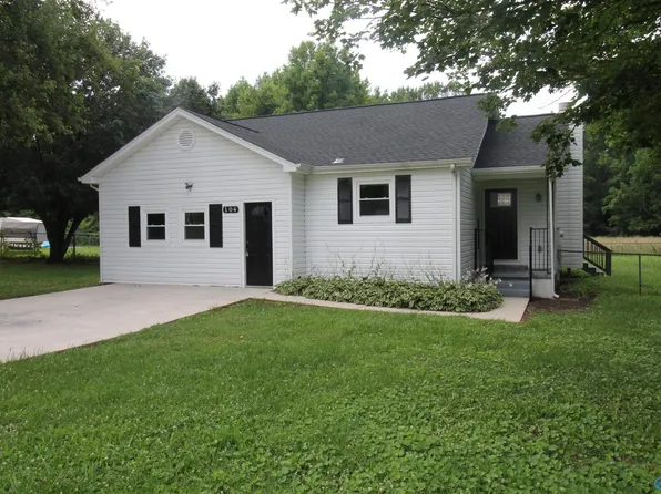 104 Kathleen Dr, Hazel Green, AL 35750