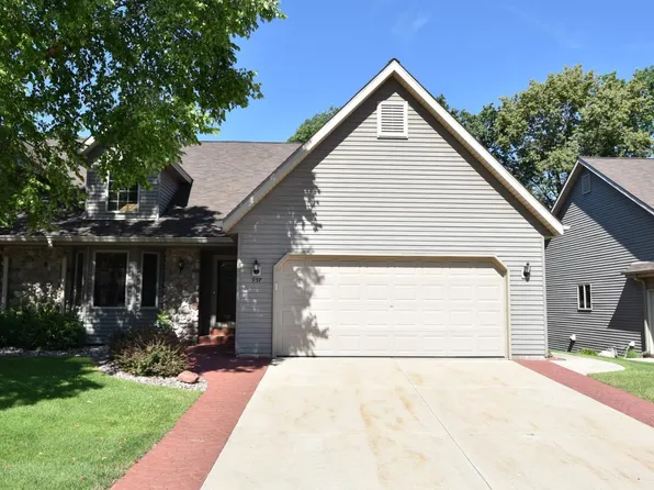 937 East Loos STREET, Hartford, WI 53027