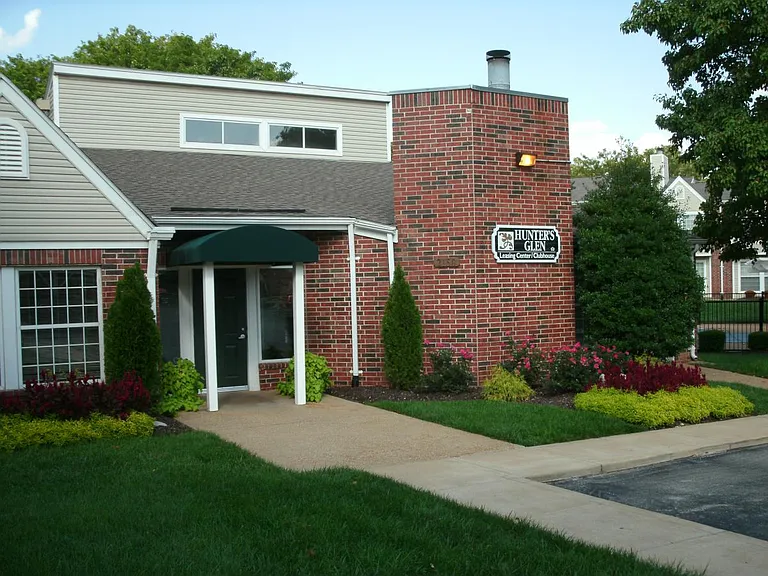Hunter's Glen Apartments