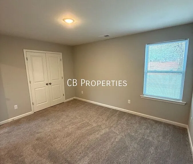 729 N Dunlap St — Photo 10