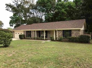 9756 Huntsman Path, Pensacola, FL 32514