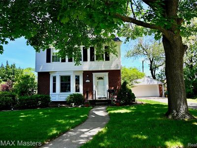2215 21st St, Wyandotte, MI, 48192