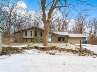 10775 Bogie Lake Rd, Commerce Township, MI 48382