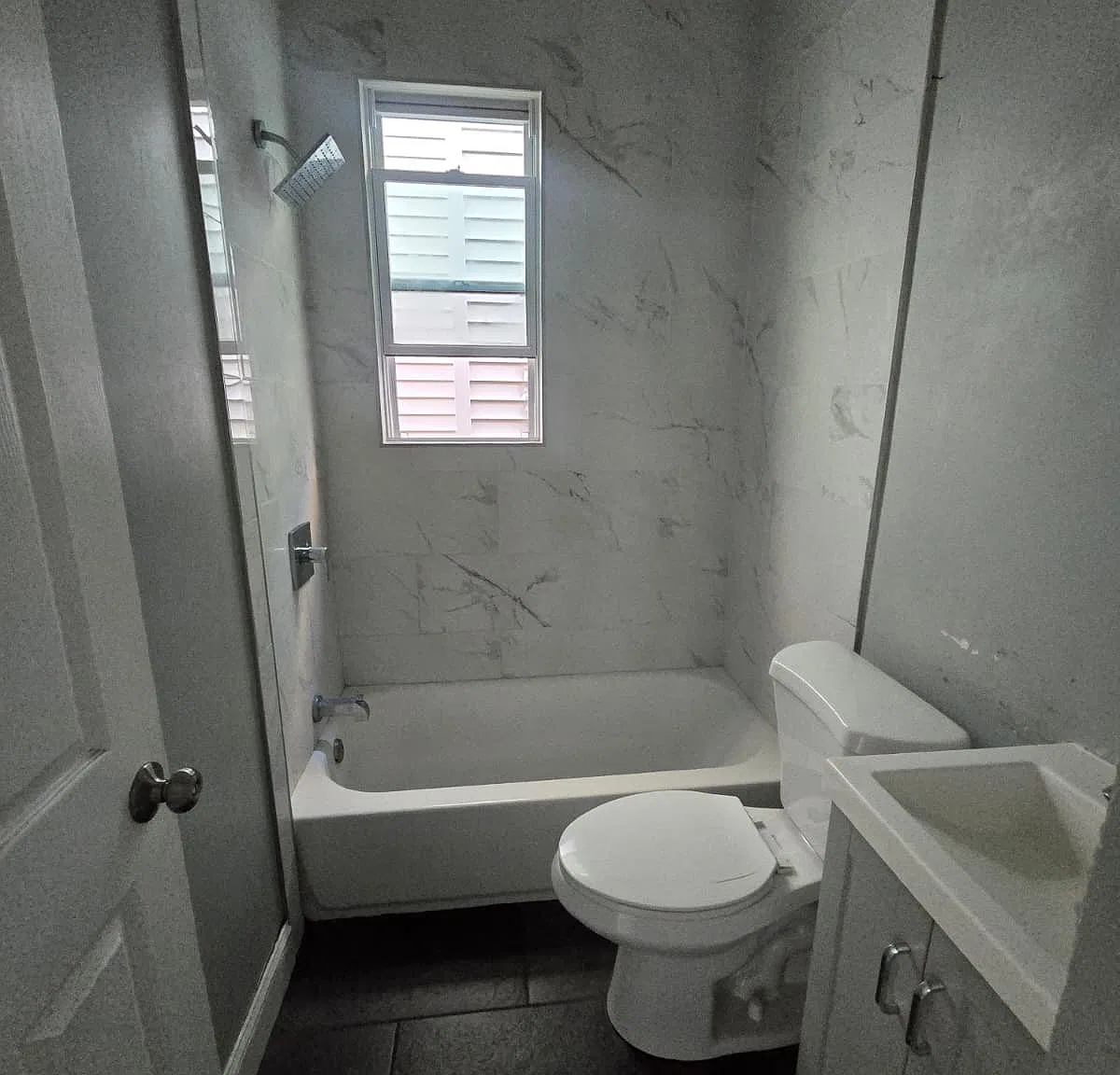 2 bed, $2,300 — Photo 4