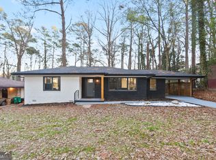 2798 Hidden Forest Ct, Atlanta, GA 30316