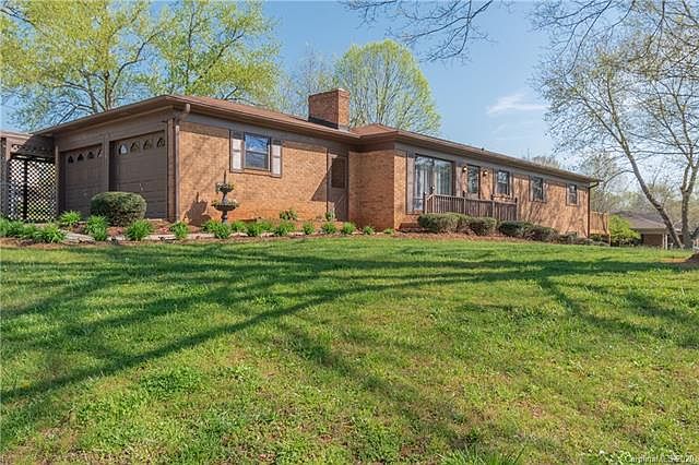 1st image of 139 Whitney Ln