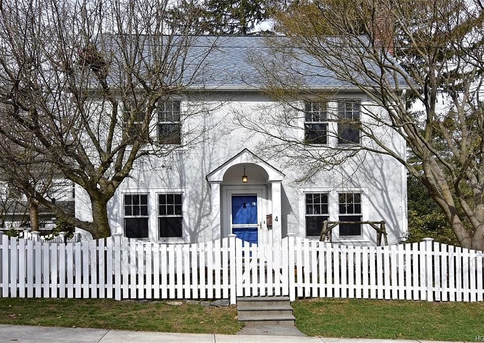 1st image of 4 Oak St