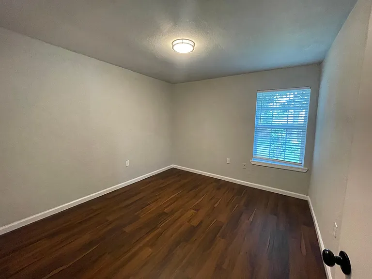 4525 Merida Ave — Photo 13